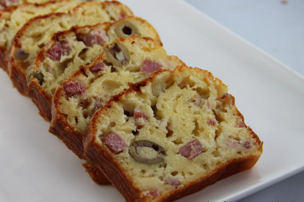 Image de Cake aux lardons et olives